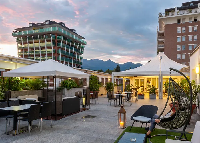 Agora' PalaceAlbergo